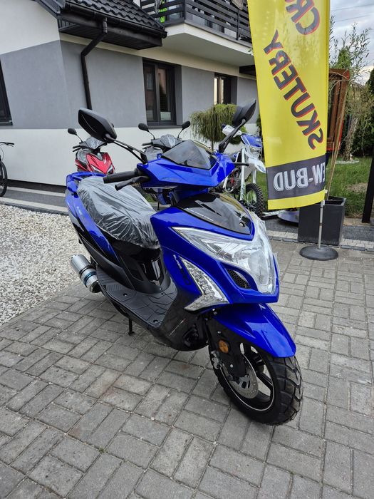 Skuter DUŻY porządny  50cc 4t 2026r.