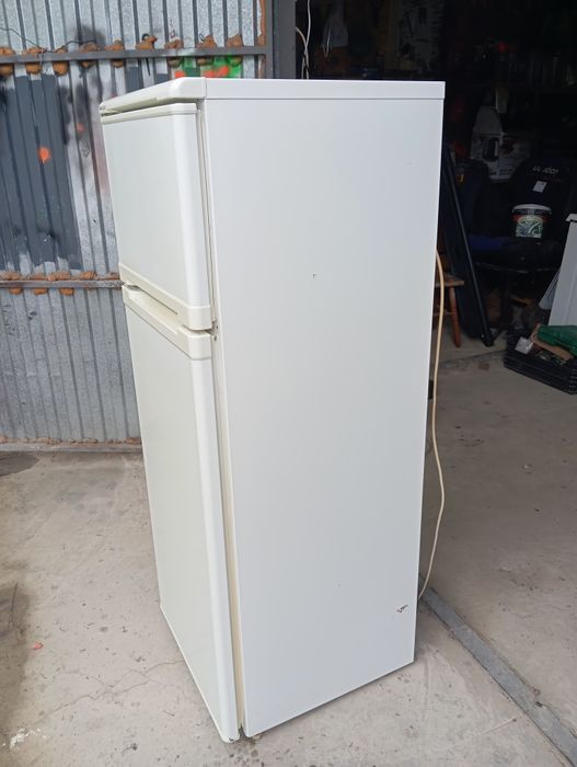 Холодильник  Beko