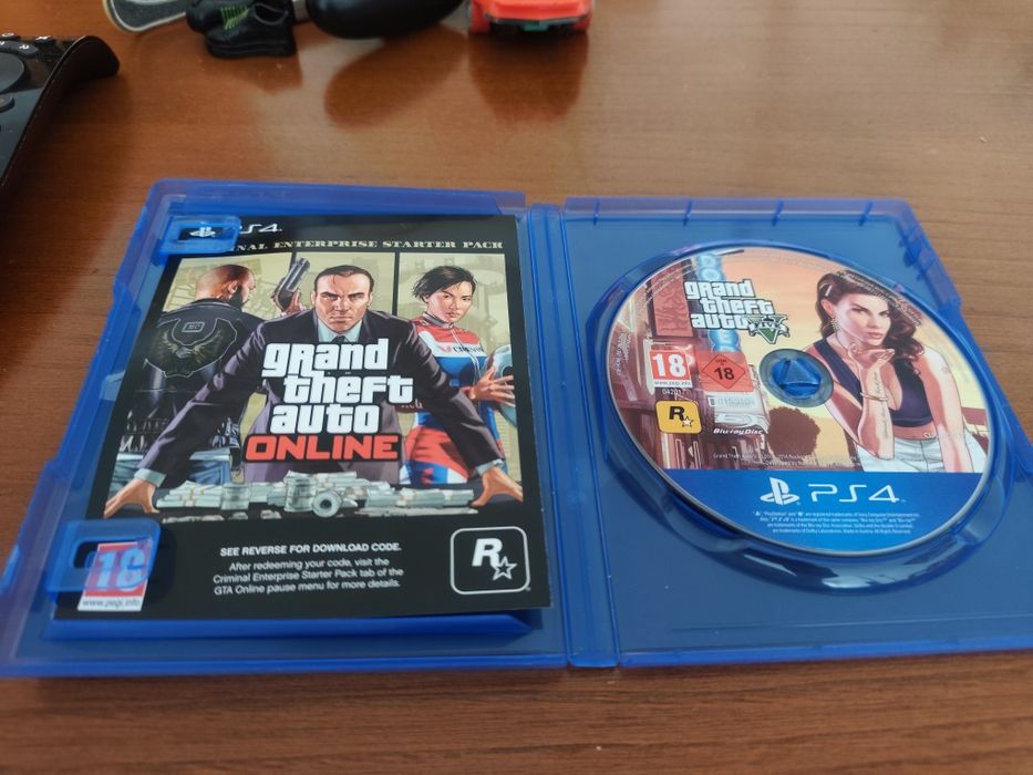 GTA V premium edition ps4