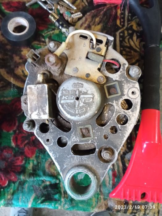 Генератор автомобільний.