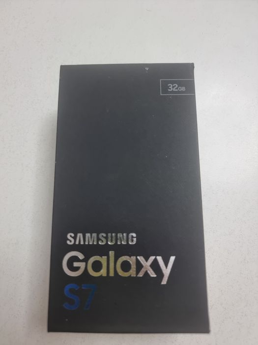 Смартфон Samsung Galaxy S7 G930