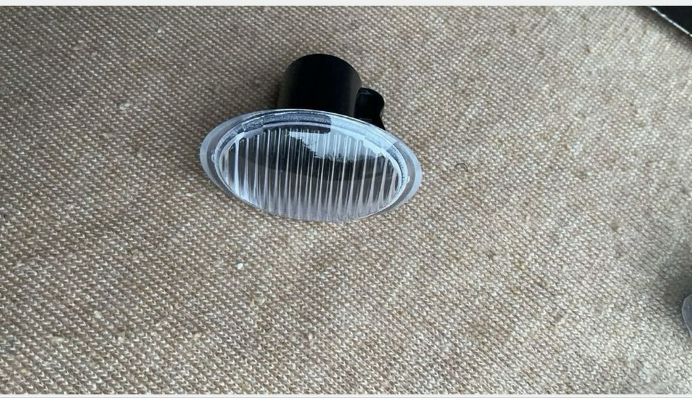 Поворотник Fiat 500 Maserati Ford KA Lancia Ypsilon Alfa осв мото