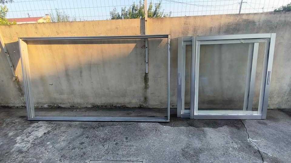 Janela alumínio de correr 1,96m x 1,10m