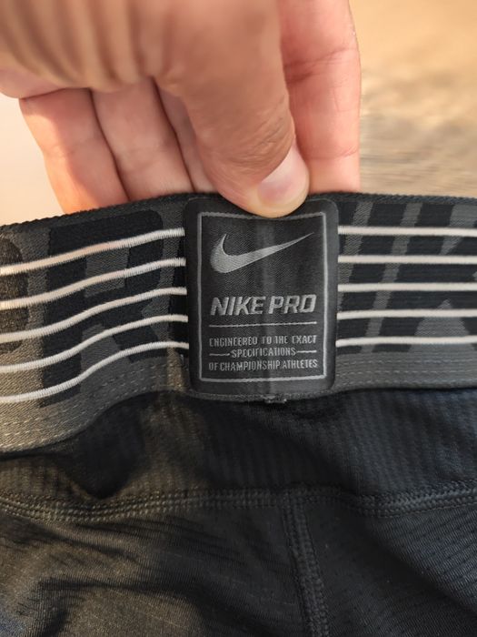 Чоловічі тайтси (лосини) Nike Pro, розмір M