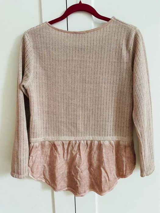 sweter sweterek z koszulą 38 M 40 L pudrowy róż beż srebrna nitka