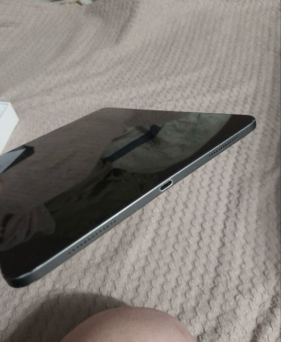 Продаю Apple iPad Pro 11 2020 Wi-Fi 128GB Space Gray