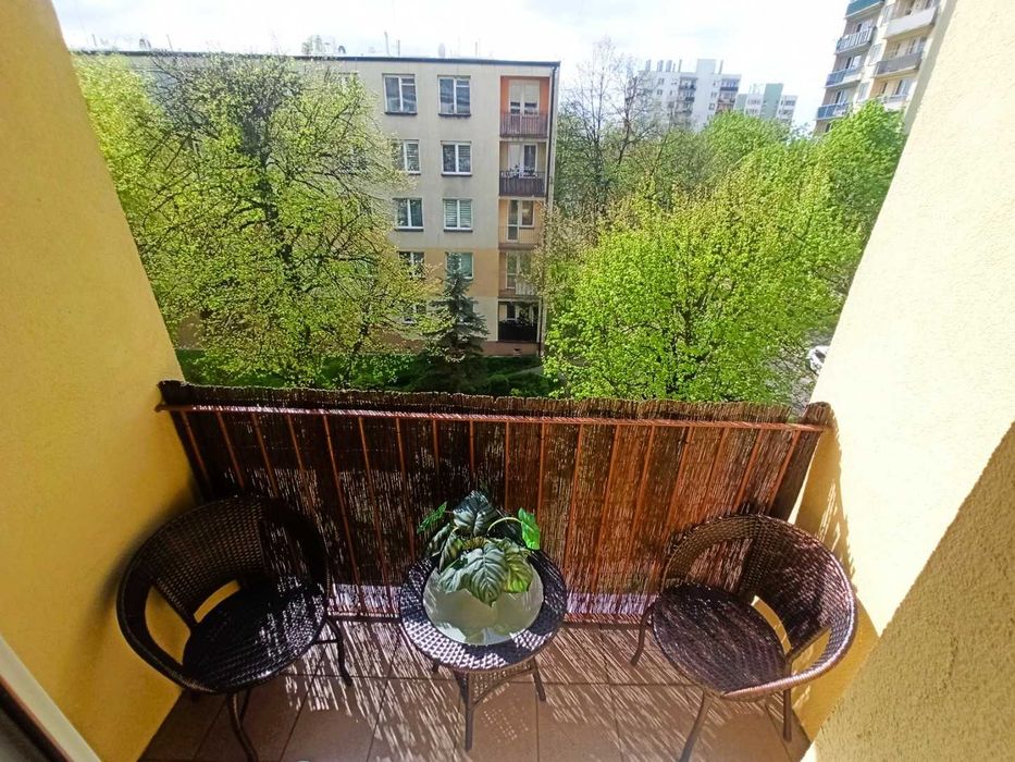 M3 - 44m2 | 2 niezależne pokoje | balkon z widokiem na zieleń | kuchnia z oknem | c.o. miejskie | Zabrze Centrum Południe - blisko DTŚ, A4, A1, DK88