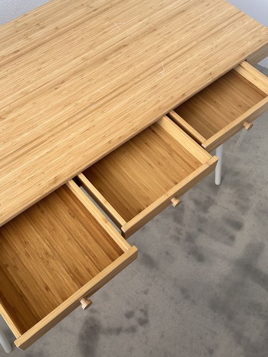 Secretária LILLÅSEN ikea