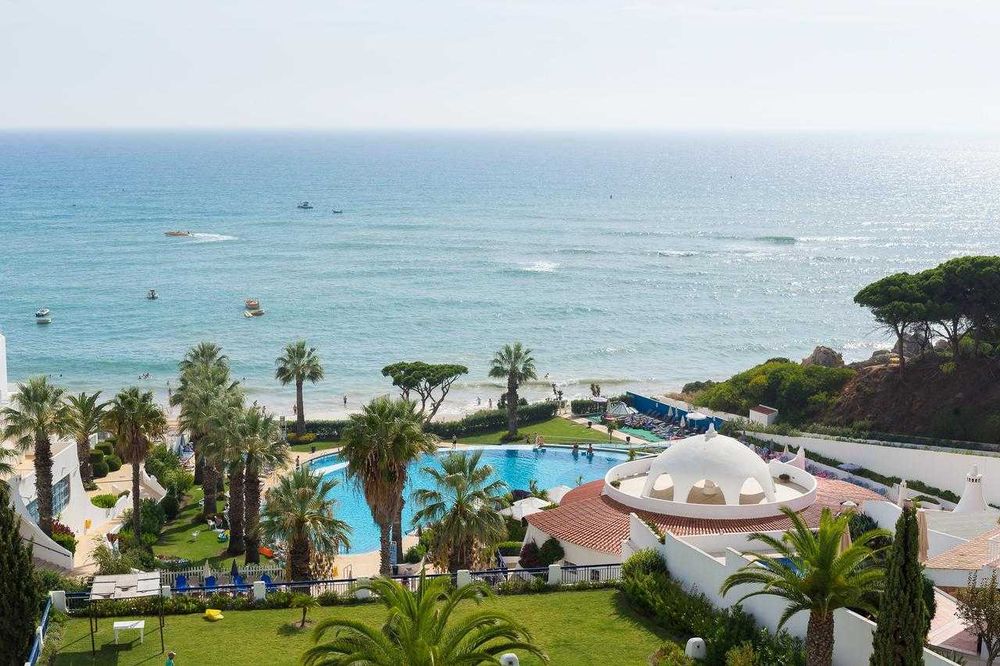 7 Noites no Algarve – T1 c/Cozinha, Piscina e Praia à Porta (29-08-2026 até 05-09-2026)