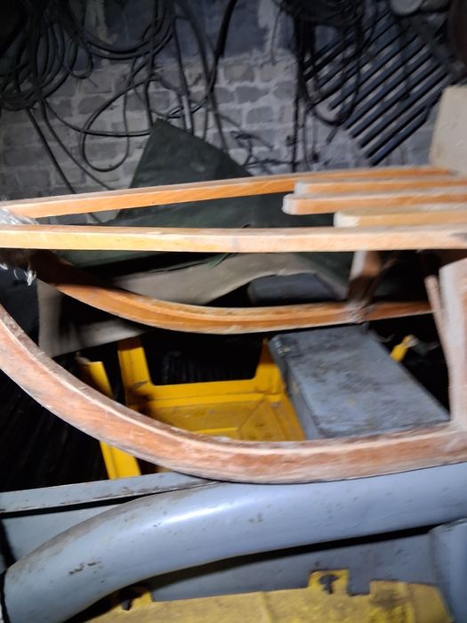 Sprzedam sanki 2 szt