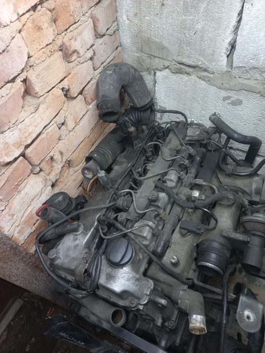 Мотор Ssang Yong Rexton 2.7 xdi Rodius Kyron  ТНВД OМ 612 665925 D27D