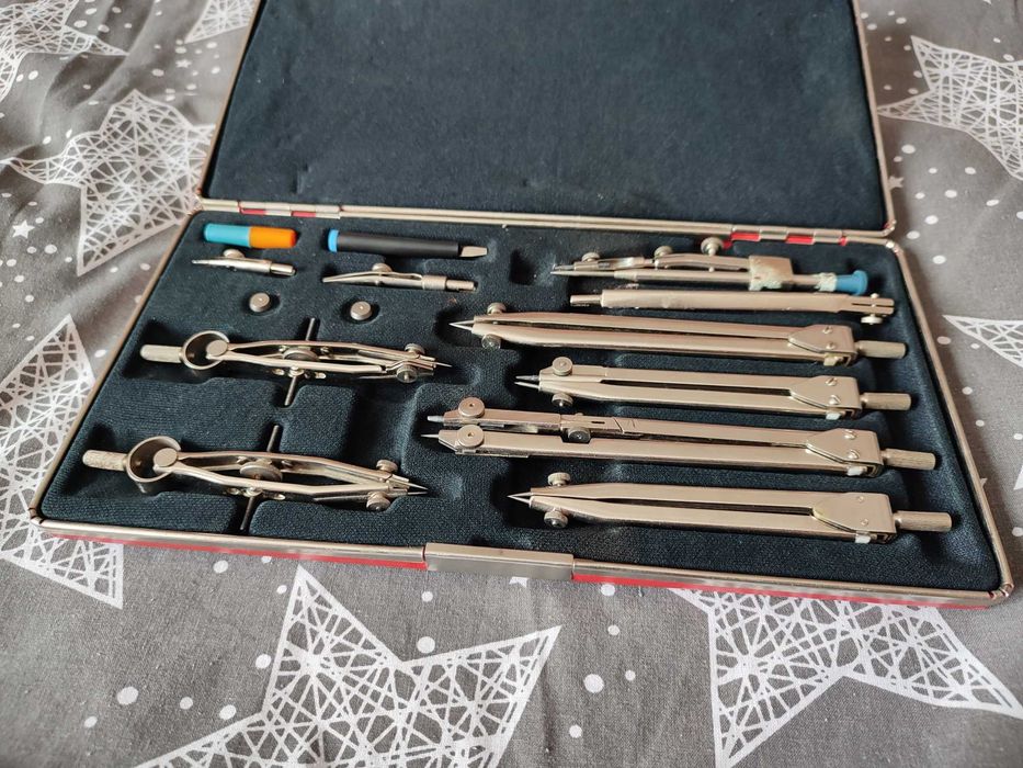 Готовальня (набір циркулів) НЧ-14-1-02