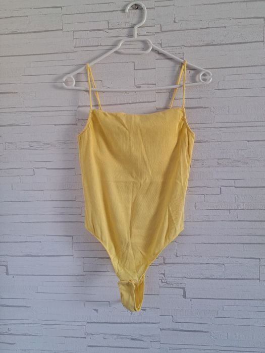 Żółte body TEZENIS