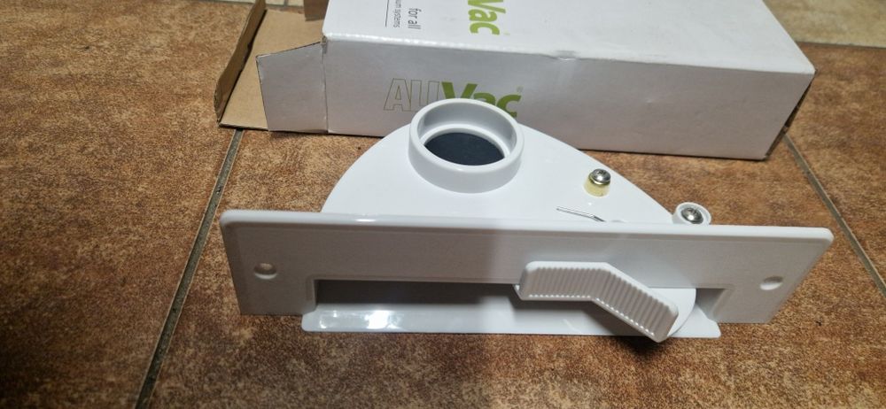 szufelka automatyczna do centralnego odkurzacza