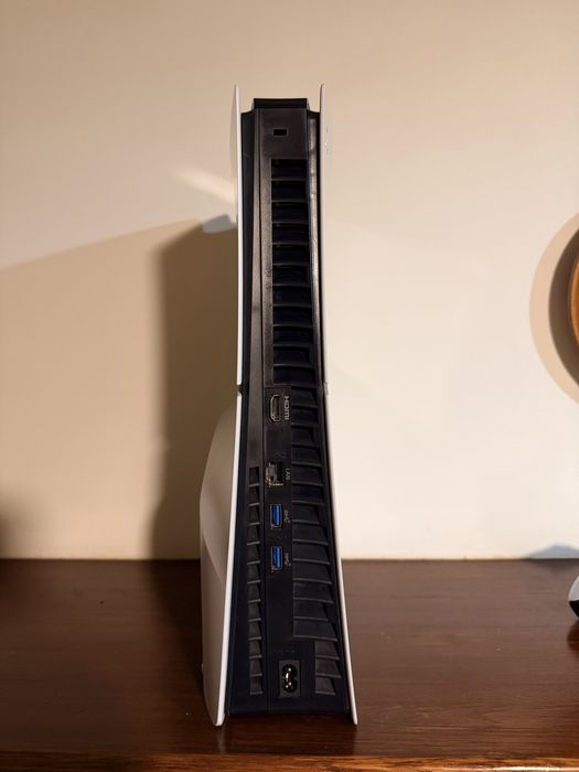 PS5 Slim Disc 1TB (Blu-ray)