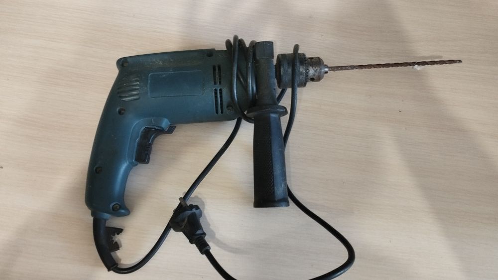 Дрель ударная, перфоратор