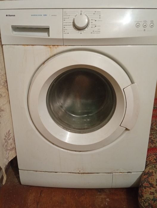 Продам стиральную машину,под запчасти