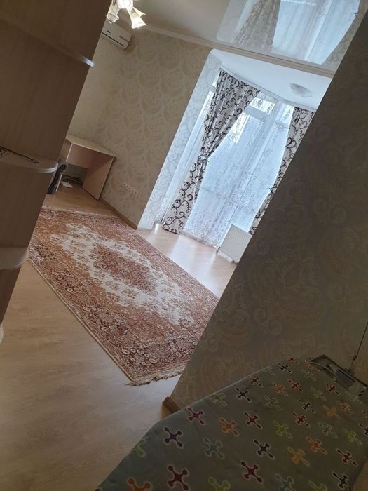 Оренда однокімнатної великої квартири в новобудові. ЖК премьер холл