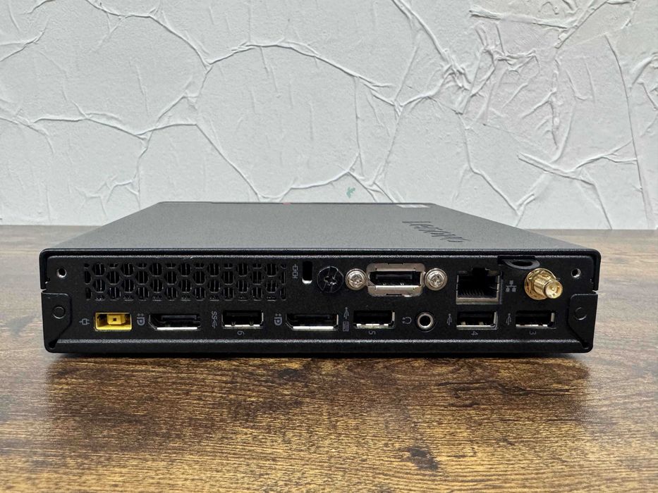 Lenovo ThinkCentre M715q – Ryzen 5 PRO 2400GE, 8GB RAM, 256GB SSD