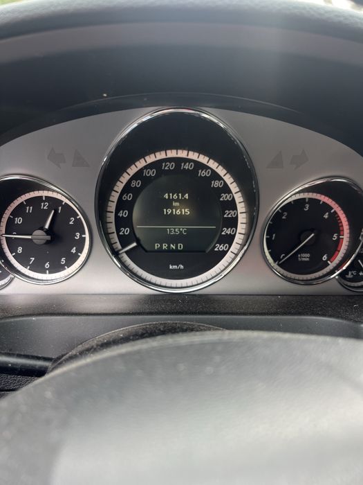 Mercedes-Benz E 350 CDI Avantgarde BlueEfficiency Auto — photo 5