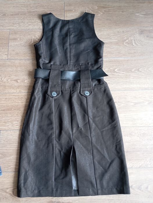 Elegancka sukienka ołówkowa