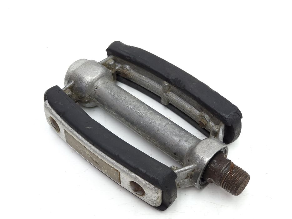 Pedał lewy na części do radzieckich rowerów Ukraina Ural CCCP