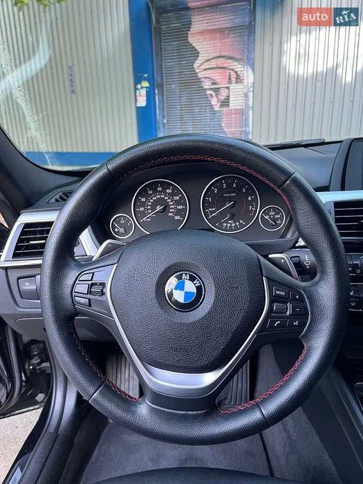 BMW F30 328i 2016