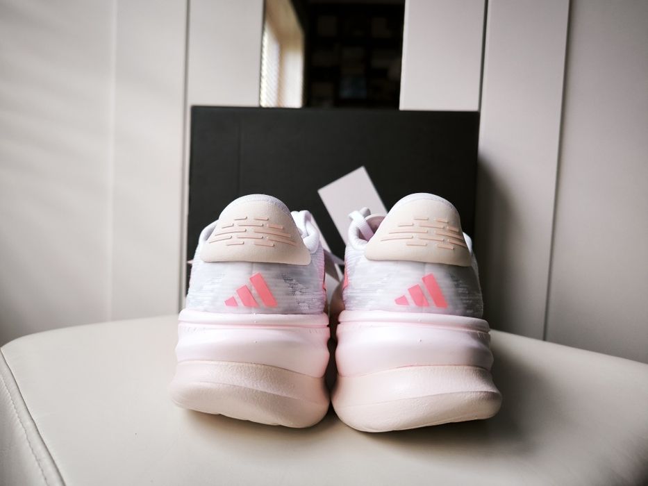 Buty sportowe adidas biegowe profesjonalne siateczkowe maratonowe