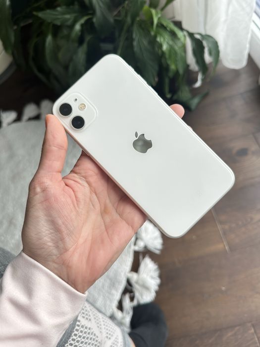 IPhone 11 на 128 Gb купити по доступній ціні на OLX