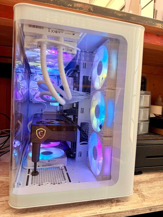 PC Gaming 9800X3D + RTX 5070 Ti 16GB + 32GB + 4TB | WHITE