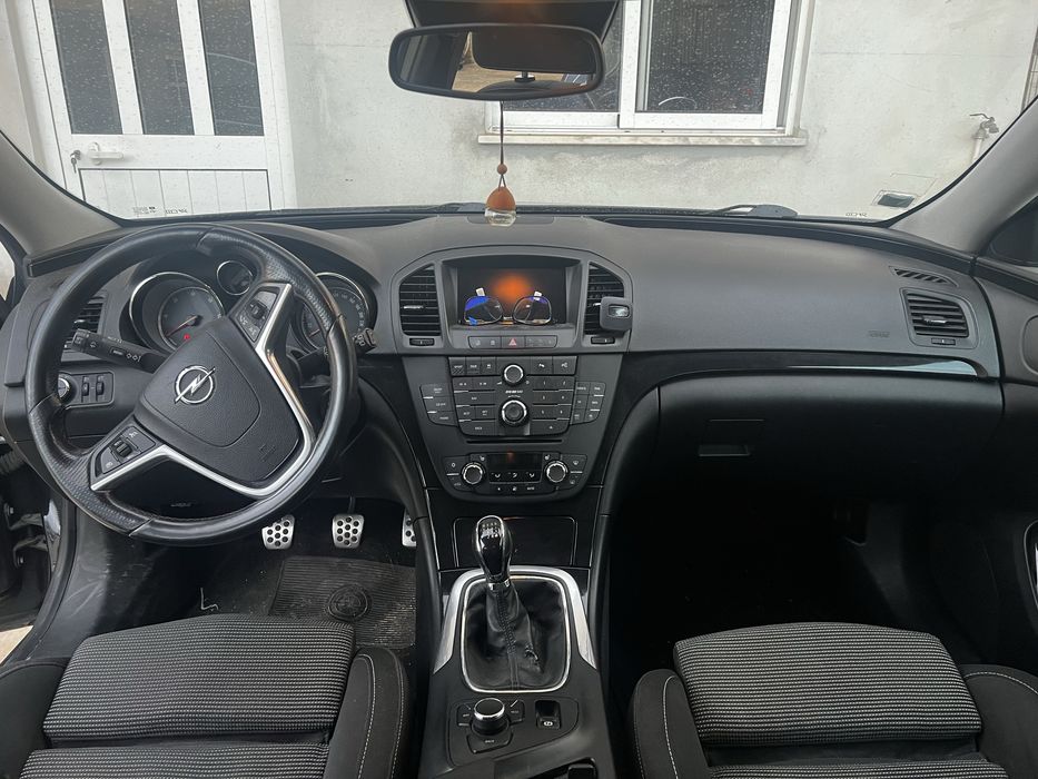Opel Insignia Sport Tourer 2.0 CDTI – 160cv +20cv