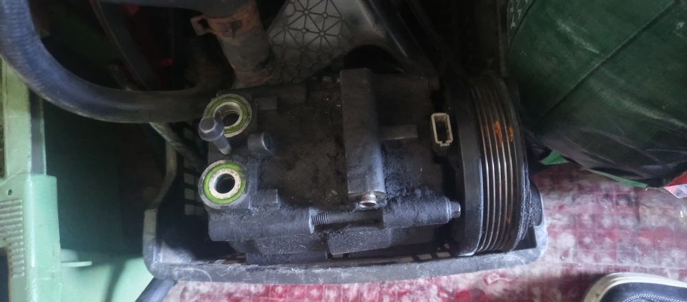 Silnik ze skrzynią biegów