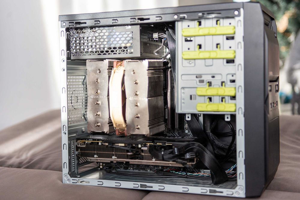 ПК для ігор та роботи: Ryzen 9 5950X, Nvidia GeForce RTX 3080 Ti, 32ГБ