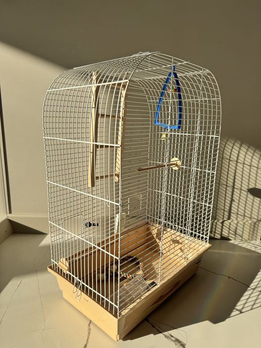 Клітка для птахів — майже нова