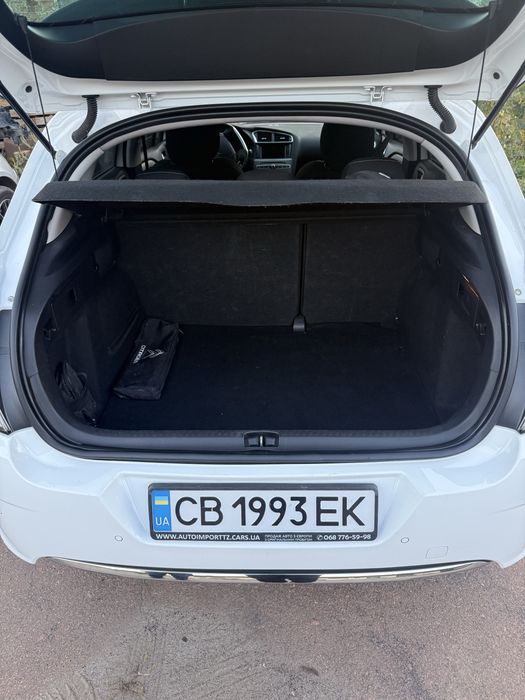 CITROEN C4 2017 VIN VF7NCBHZTHY543165 фото оголошення 6 з 8