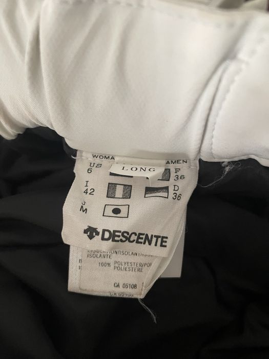 Костюм лыжный женский Descente