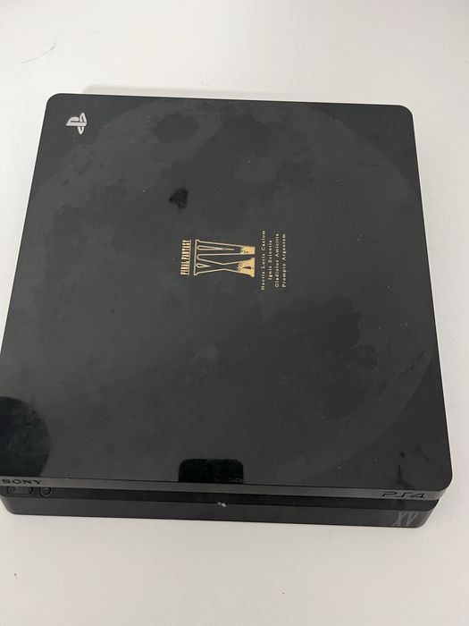 Vendo Ps4 1TB + comando