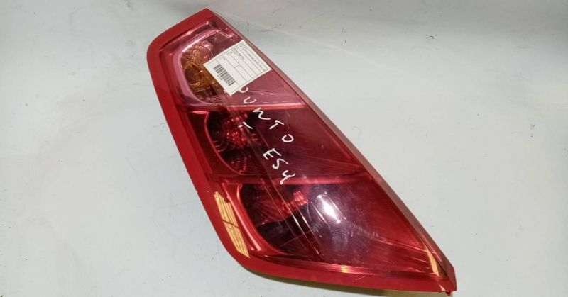 Farolim esquerdo FIAT Grande Punto (199_)