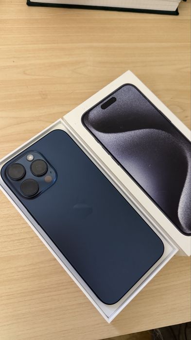 Продам IPhone 15 Pro Max