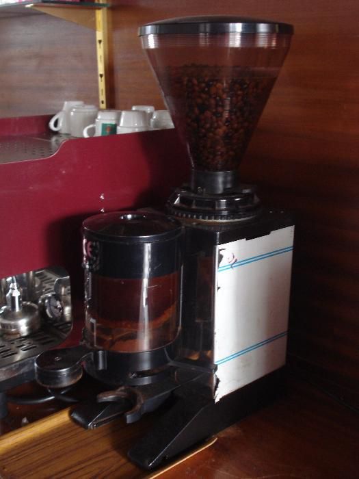 Moinho de café64281072638338123