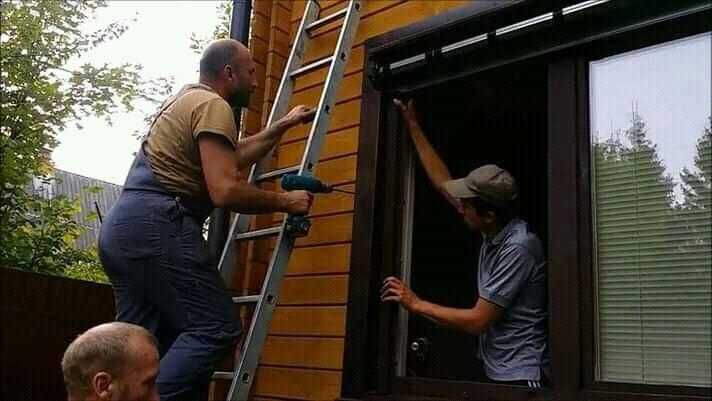 Ремонт ворот , защитных ролет