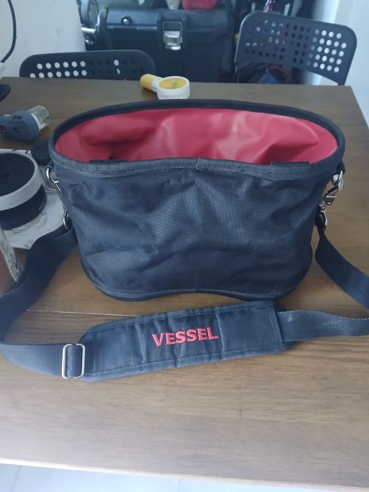 Bucket de ferramentas vessel