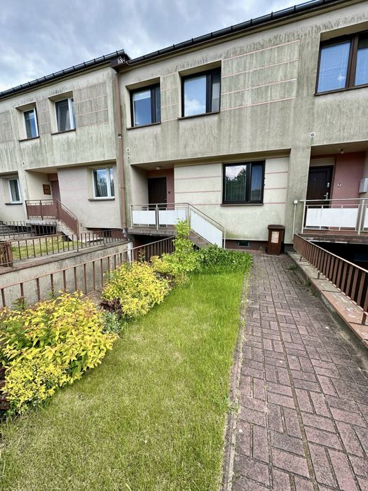 Dom w zabudowie szeregowej Tysiaclecie