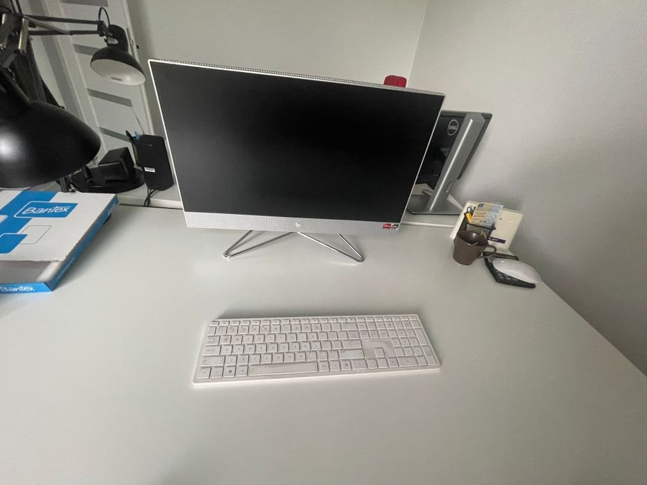 Komputer 2 w 1  Hp w idealnym stanie