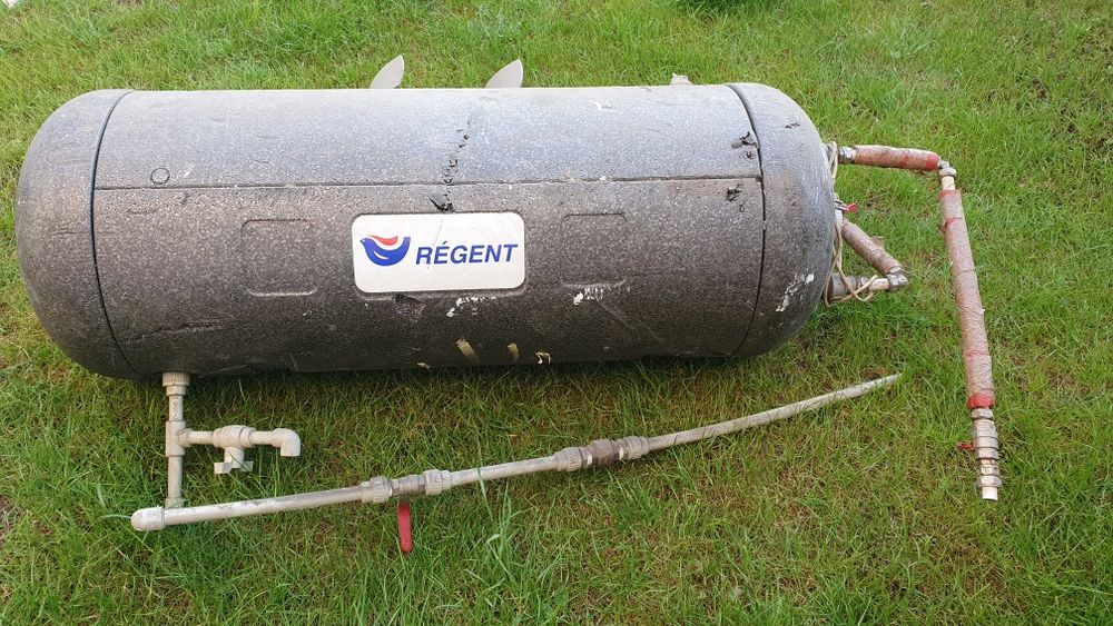Bojler REGENT z osłoną 200 litrów + uchwyty