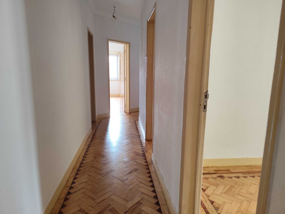 Apartamento T4 no centro das Caldas a estudantes ou professores