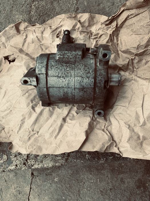 Компресор кондиціонера Halla HS15N для ВАЗ 2170