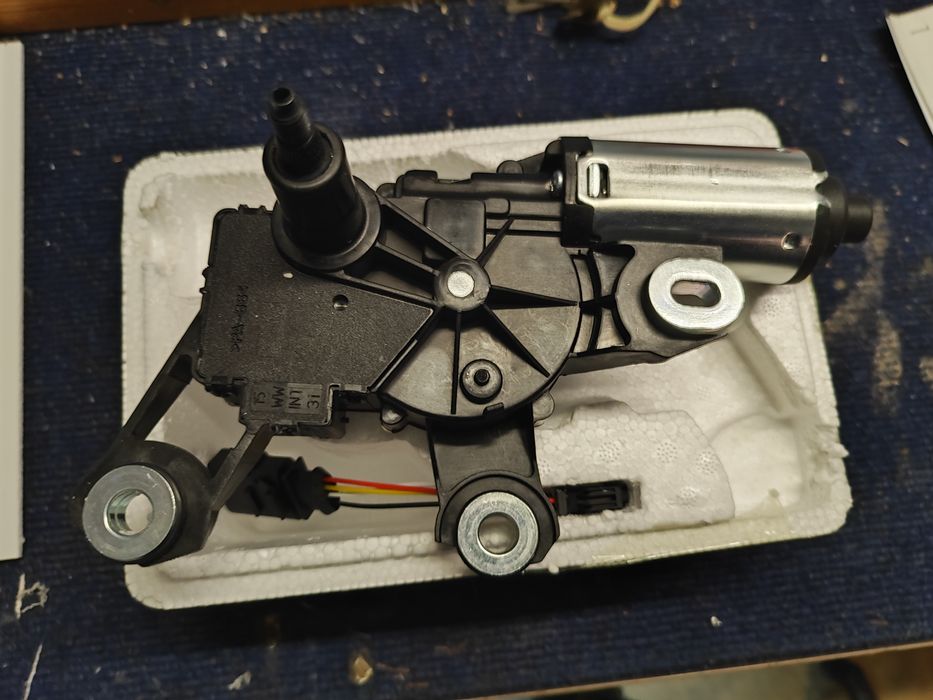 Motor limpa parabrisas traseiro Audi A4 b6