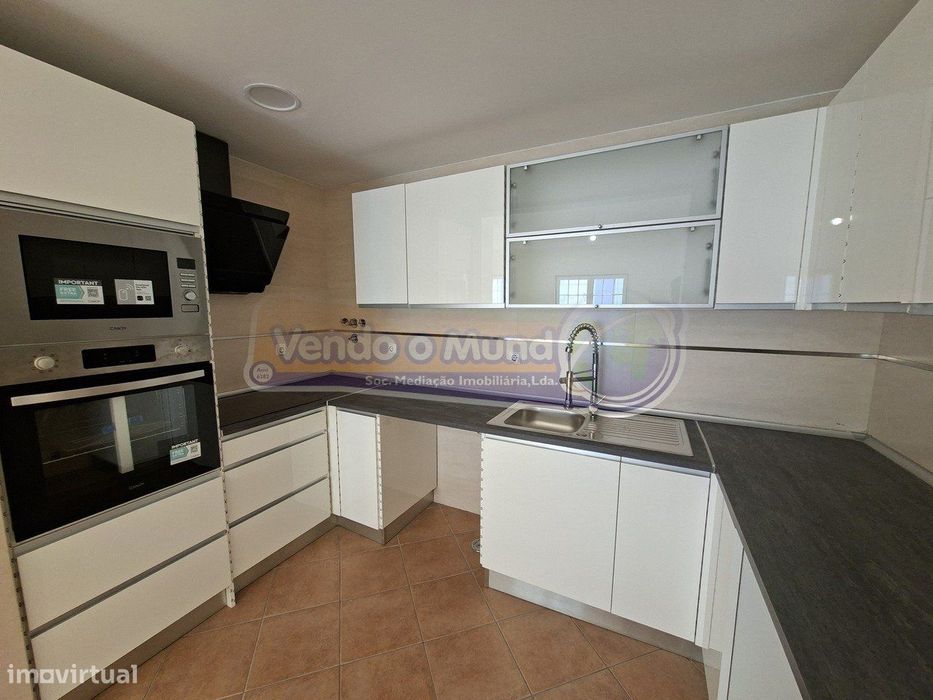 Apartamento T2 em Marinhais (M825)