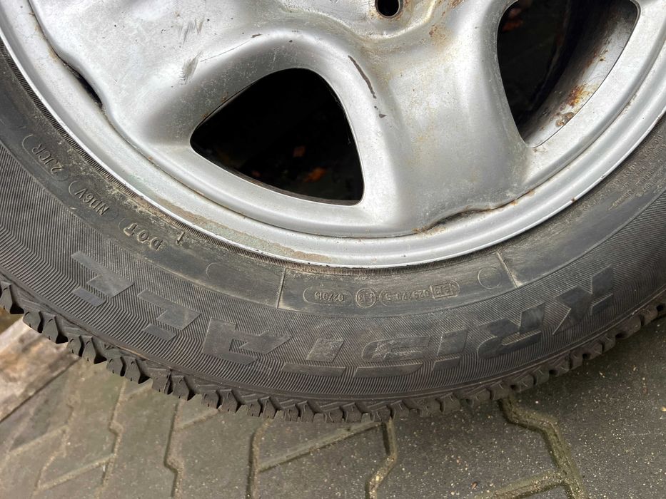 Koła felgi 215/65R16 opony zimowe,  Toyota RAV 4,  5x114.3